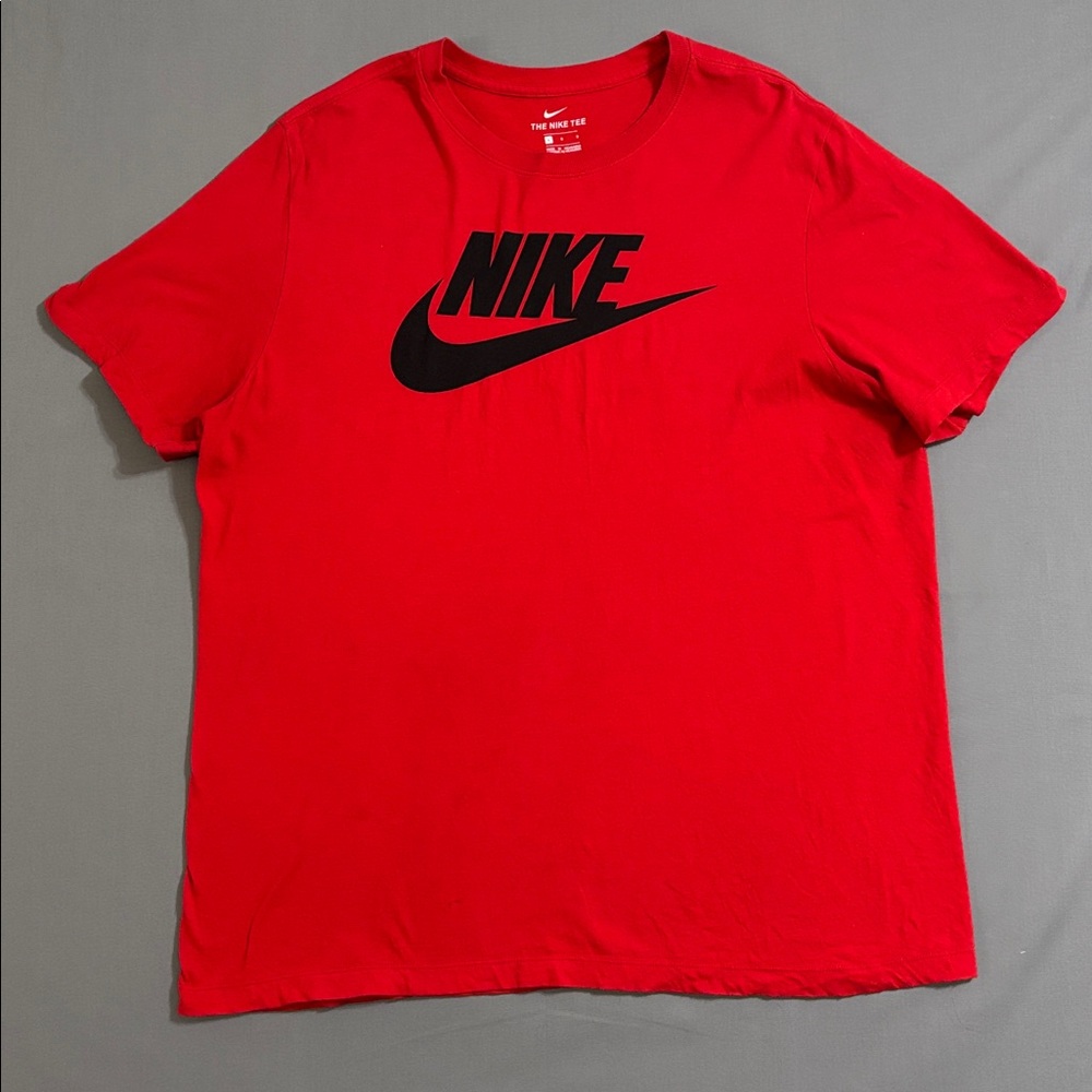 Nike Tee Shirt Adult Size Large L Red Athletic Cut Center Check Logo Crew Neck